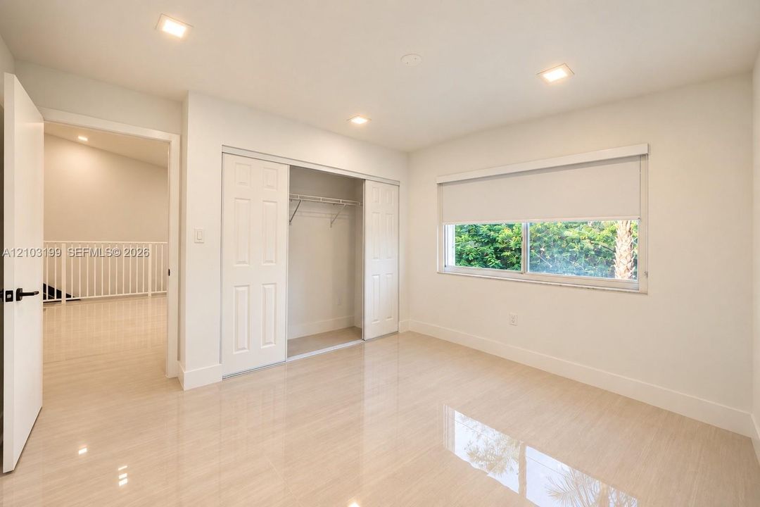 For Rent: $2,700 (2 beds, 2 baths, 857 Square Feet)