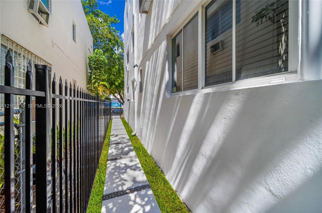 En Venta: $359,000 (1 camas, 1 baños, 610 Pies cuadrados)