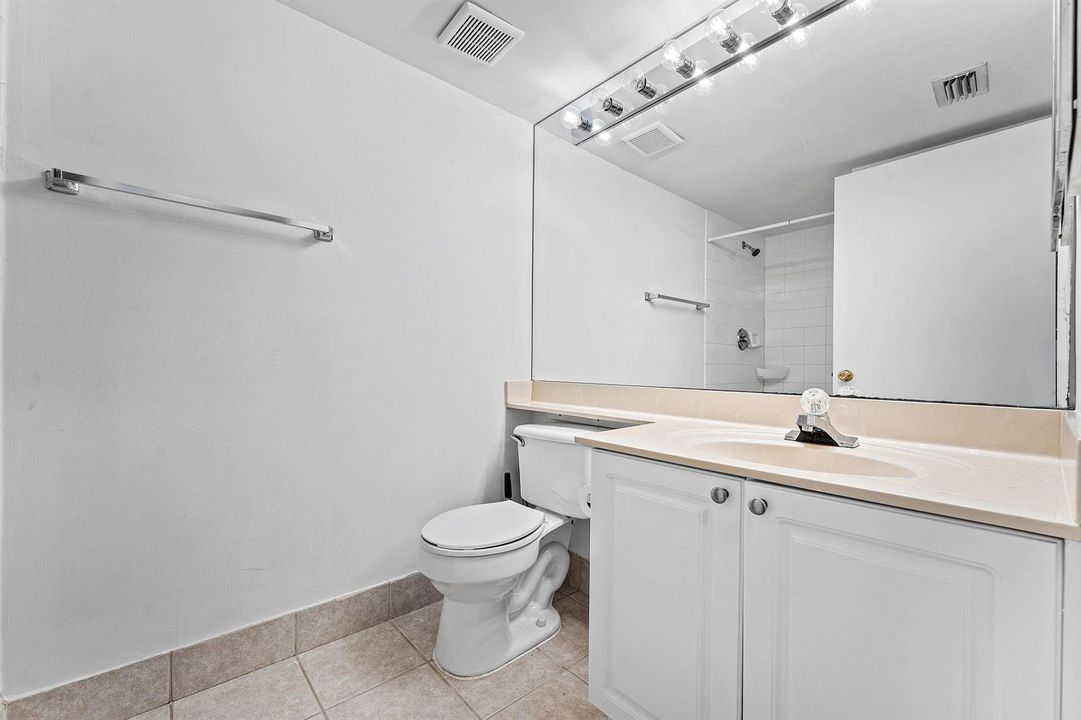 024-200CrestwoodCourtNorth-211-RoyalPalm