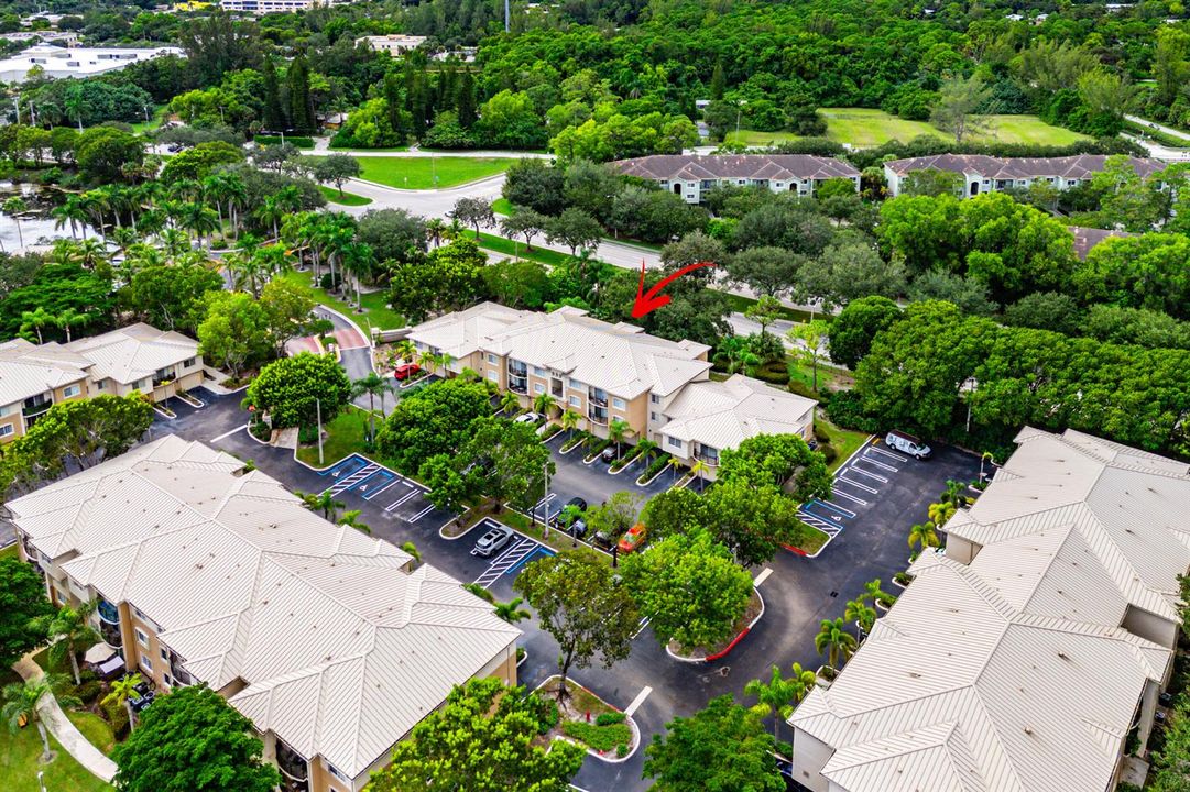 045-200CrestwoodCourtNorth-211-RoyalPalm
