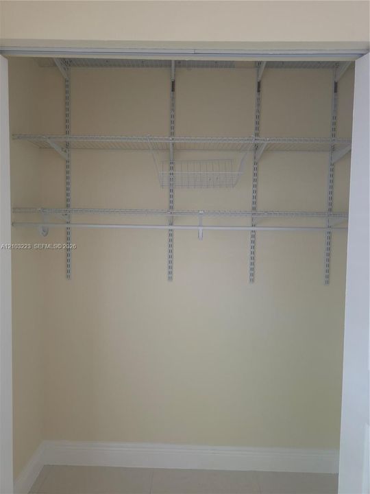 2nd Bedroom - Closet