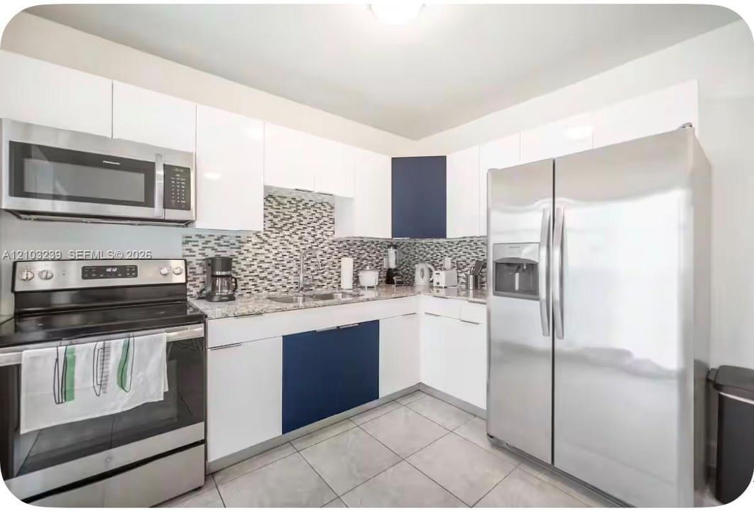 В аренду: $2,950 (2 спален, 2 ванн, 2746 Квадратных фут)