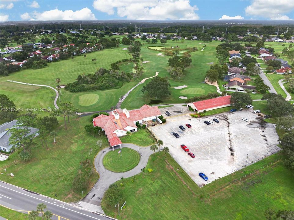 En Venta: $250,000 (1.11 acres)
