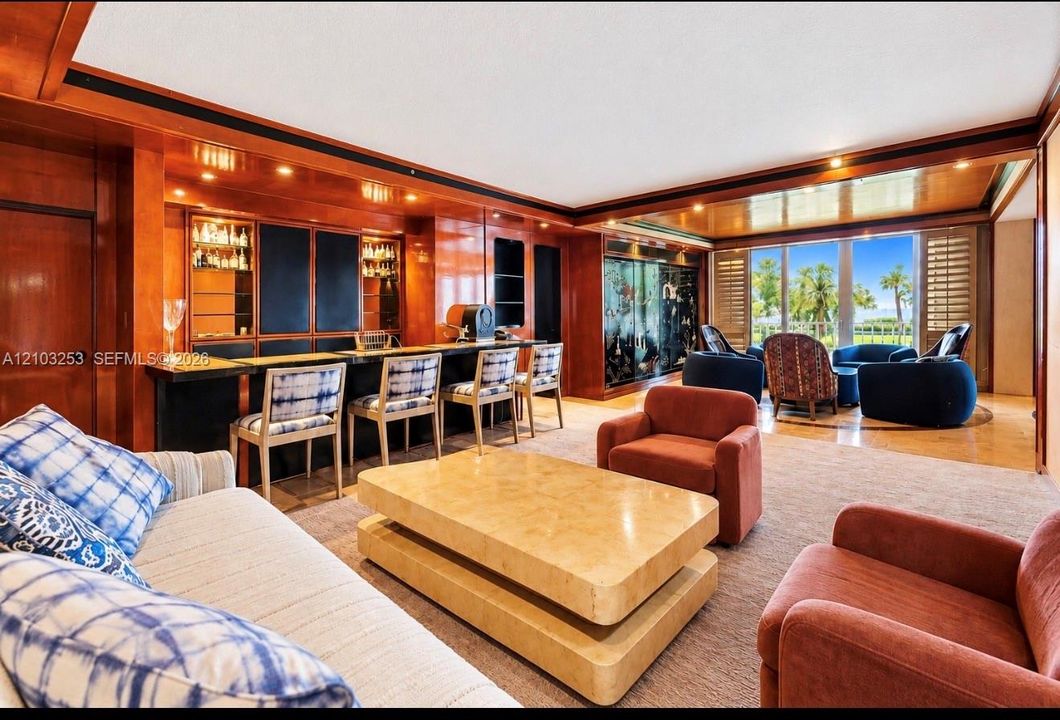 For Rent: $6,500 (3 beds, 4 baths, 3225 Square Feet)