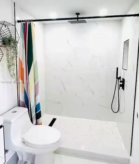 For Rent: $1,700 (1 beds, 1 baths, 450 Square Feet)