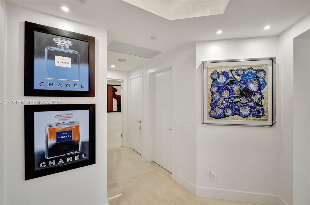 For Sale: $3,100,000 (3 beds, 3 baths, 3173 Square Feet)