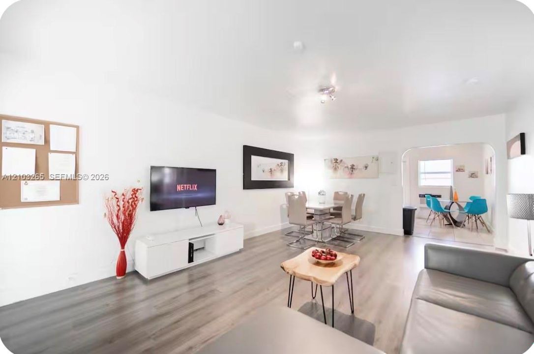 В аренду: $2,950 (2 спален, 2 ванн, 2746 Квадратных фут)