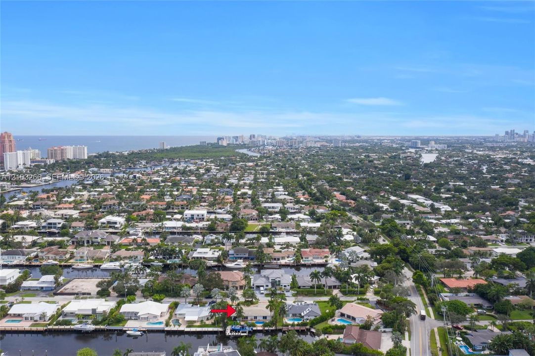 For Rent: $16,000 (3 beds, 2 baths, 2152 Square Feet)