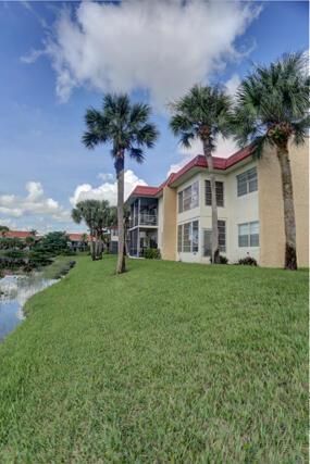 Back 188 Lake Evelyn Dr WPB 33411