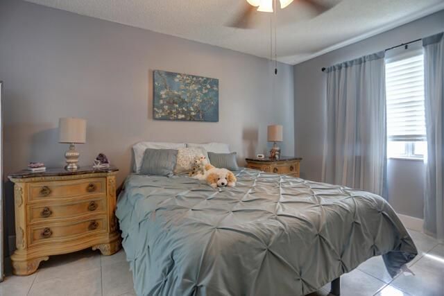 Primary 188 Lake Evelyn Dr WPB