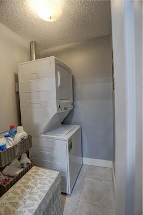 Laundry room 188 Lake Evelyn Dr WPB