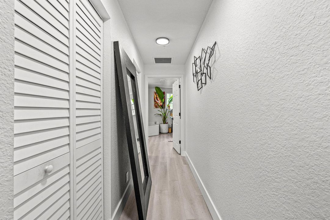 22-web-or-mls-22