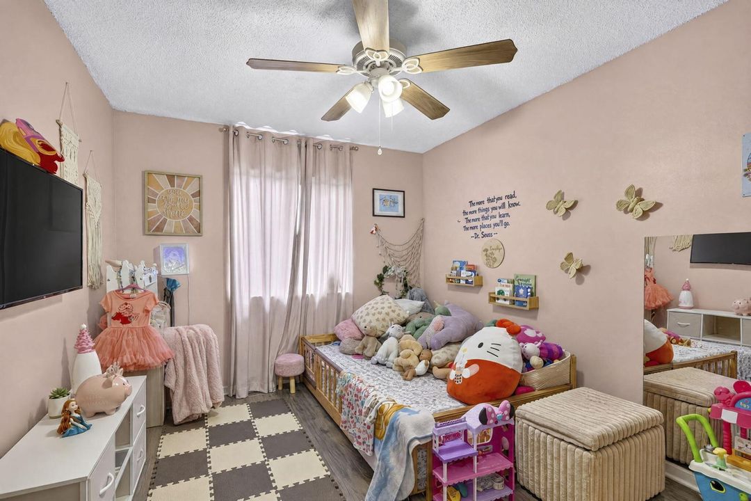 29-web-or-mls-8I8A9705_batchlook