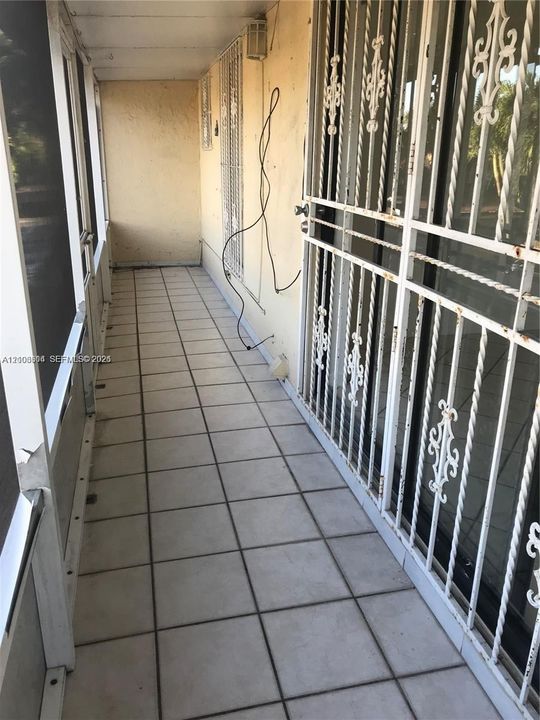 En Venta: $699,000 (4 camas, 3 baños, 2232 Pies cuadrados)