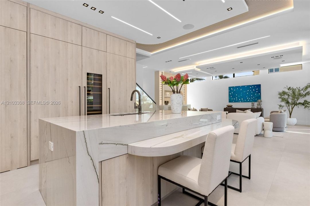 На продажу: $2,999,000 (4 спален, 4 ванн, 0 Квадратных фут)