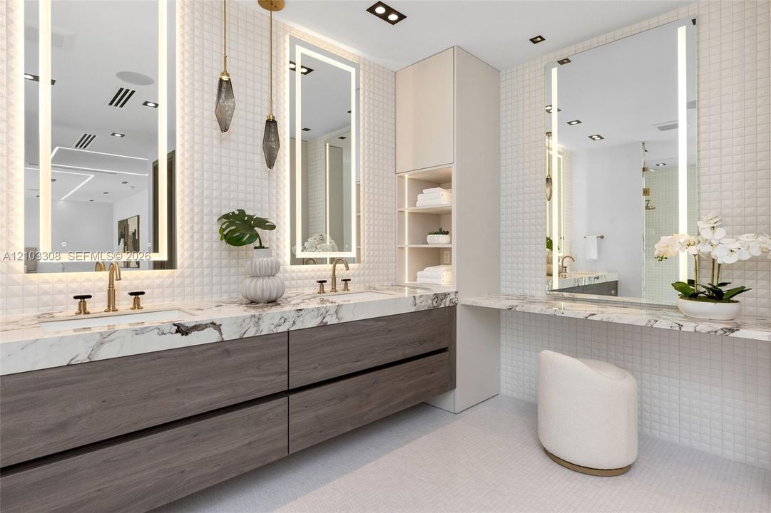 На продажу: $2,999,000 (4 спален, 4 ванн, 0 Квадратных фут)