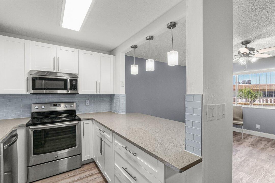 013-700VillageGreenCourt-Unit319-PalmSpr