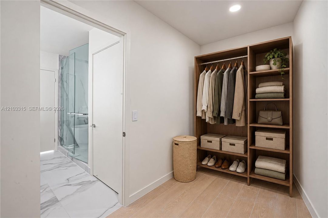 For Rent: $12,000 (2 beds, 3 baths, 1819 Square Feet)