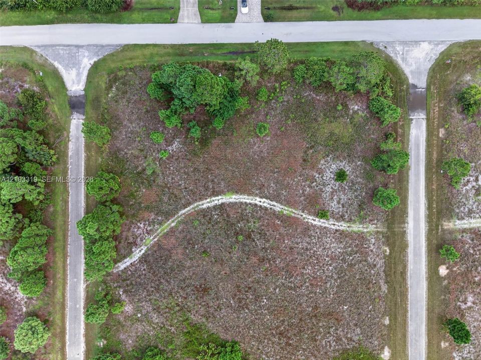 En Venta: $65,000 (0.27 acres)