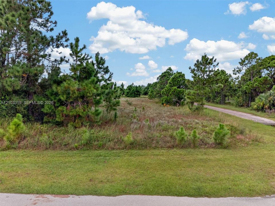 En Venta: $65,000 (0.27 acres)
