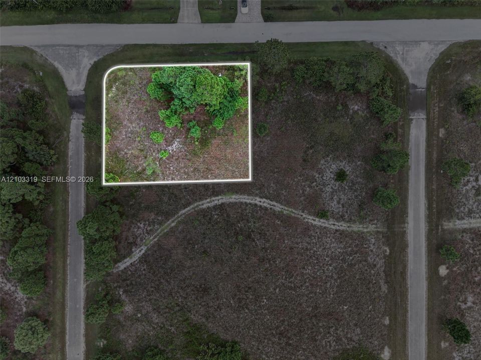 En Venta: $65,000 (0.27 acres)
