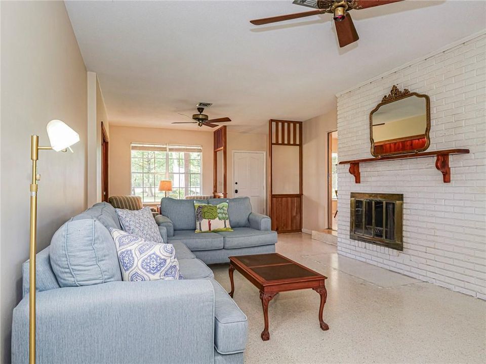 5866 37th street 7