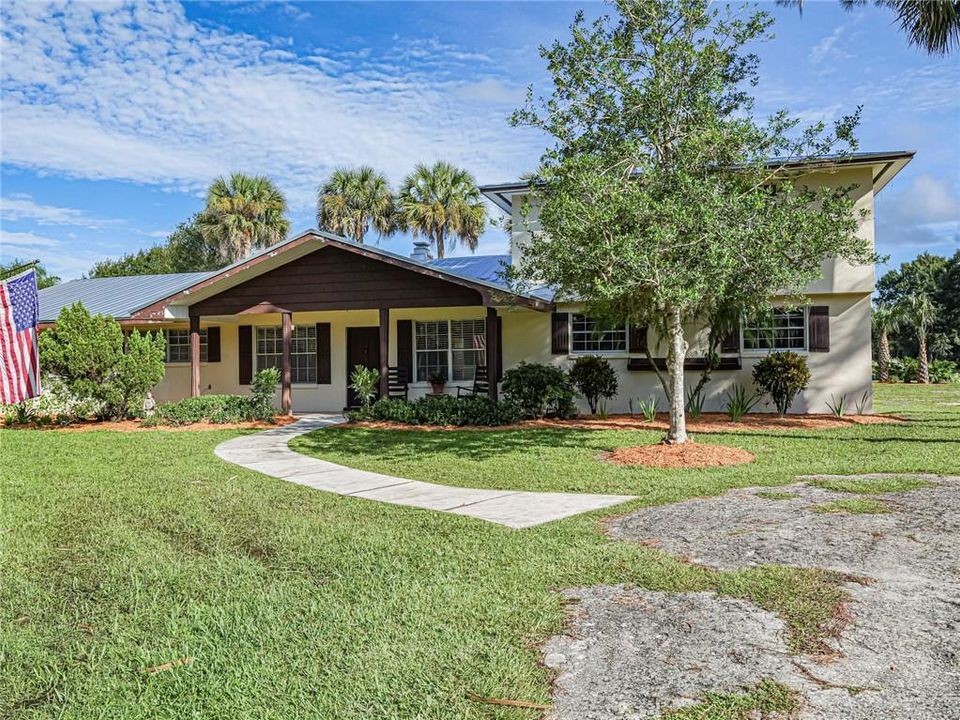 5866 37th street 1