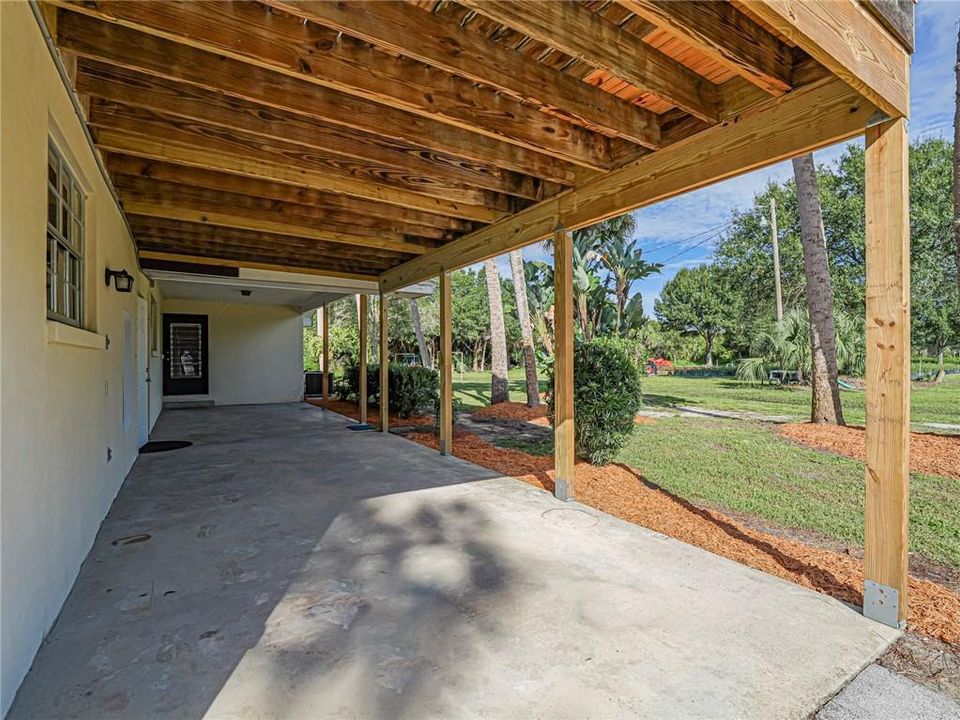 5866 37th street 30
