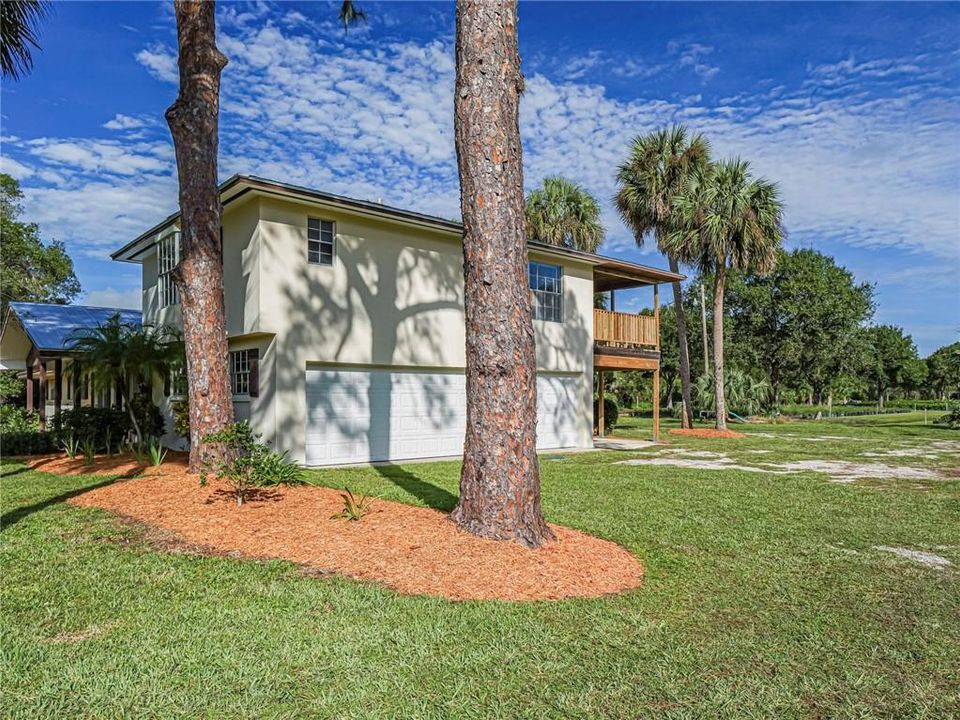 5866 37th street 33
