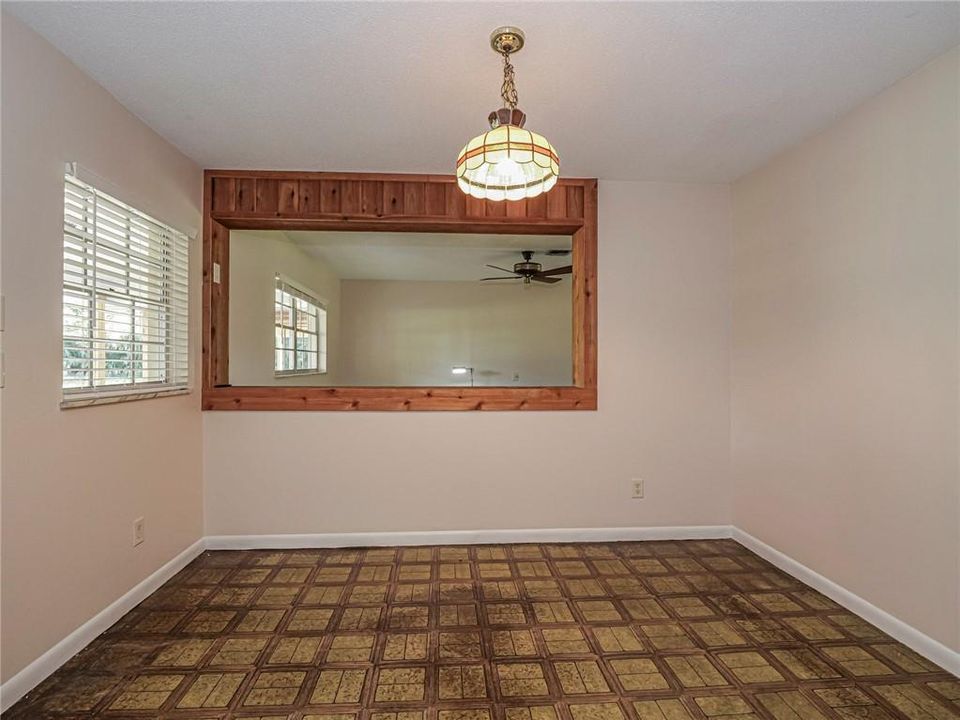 5866 37th street 11