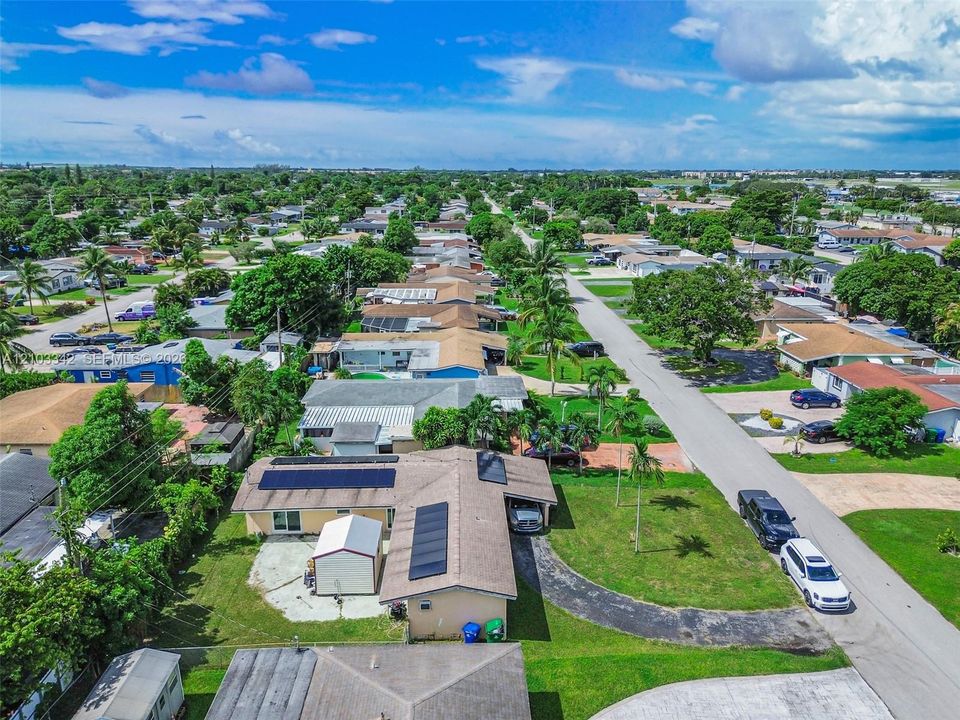 На продажу: $425,000 (3 спален, 2 ванн, 1328 Квадратных фут)