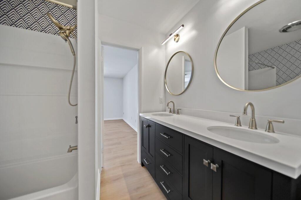 jackjillbath1.jpg-SMALL