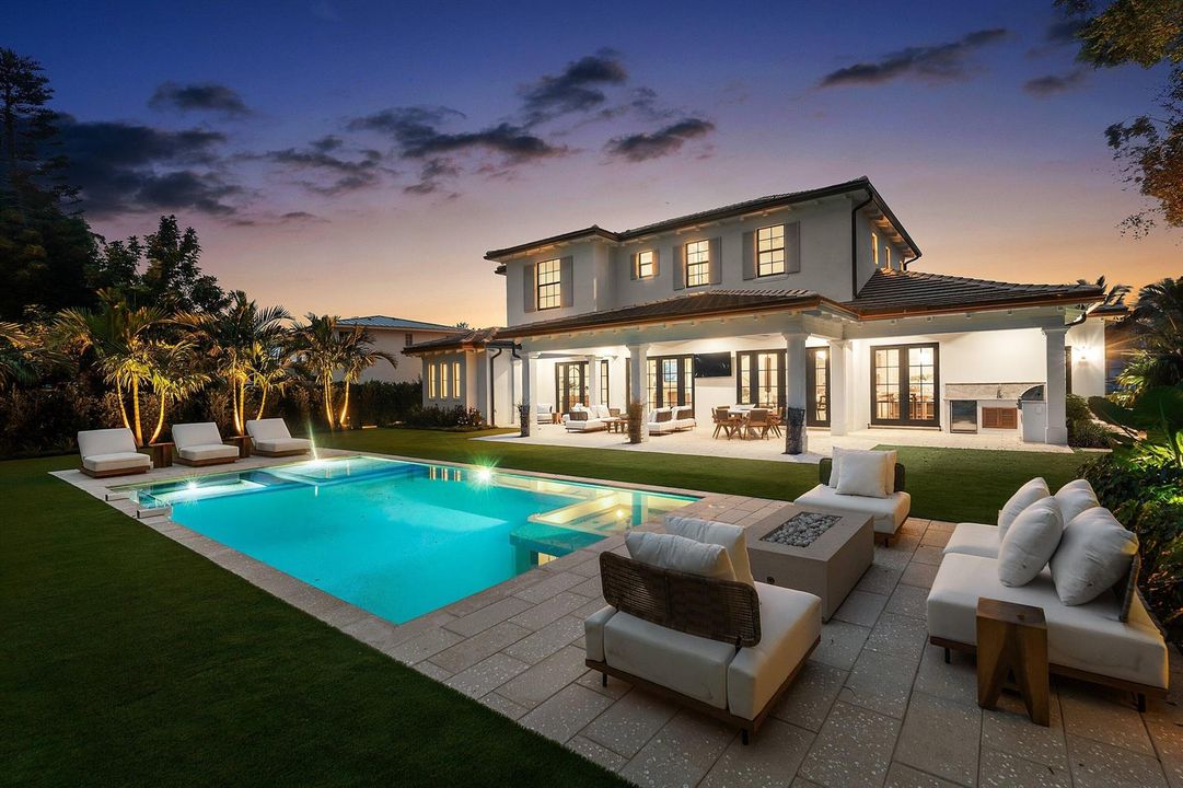 Exterior Rear Twilight