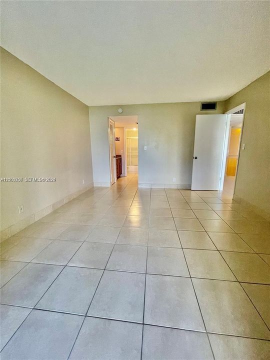 En Renta: $1,750 (1 camas, 1 baños, 810 Pies cuadrados)