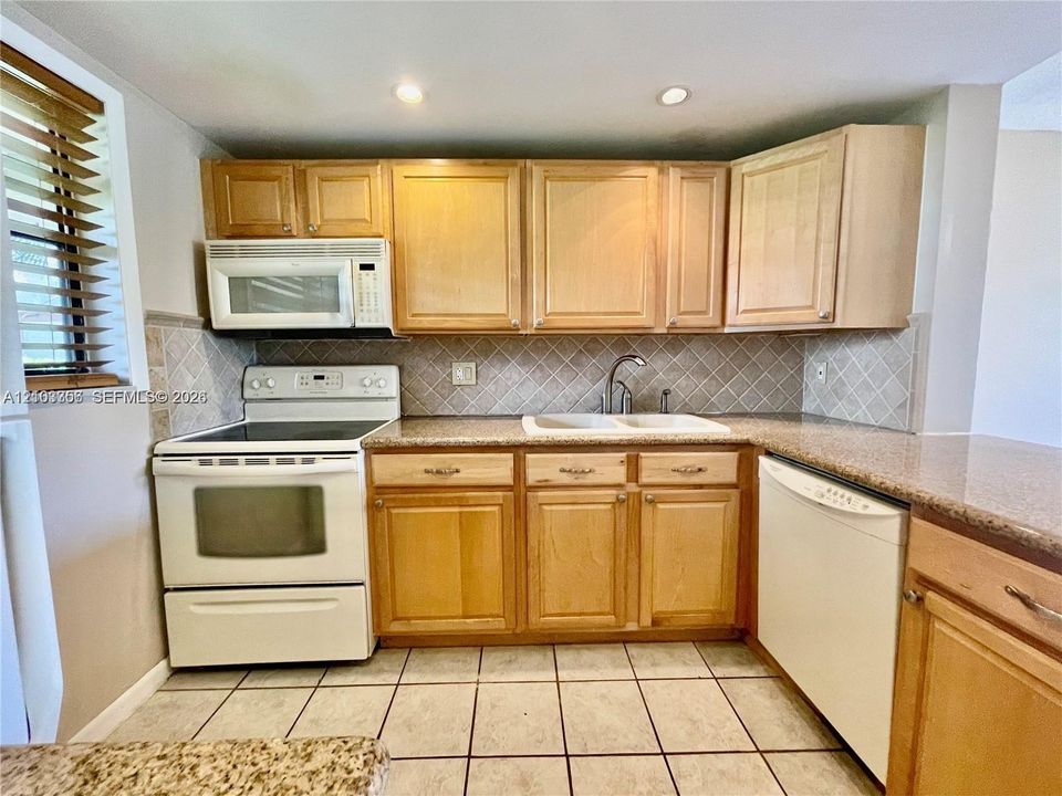 En Renta: $1,750 (1 camas, 1 baños, 810 Pies cuadrados)