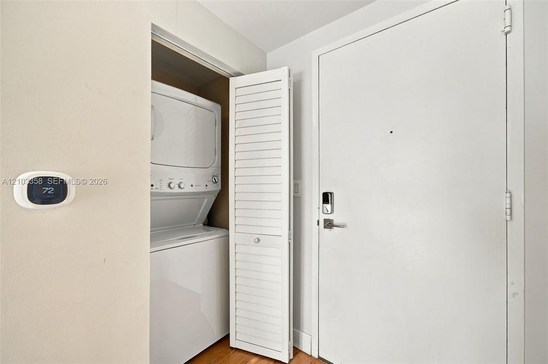 На продажу: $430,000 (1 спален, 1 ванн, 846 Квадратных фут)