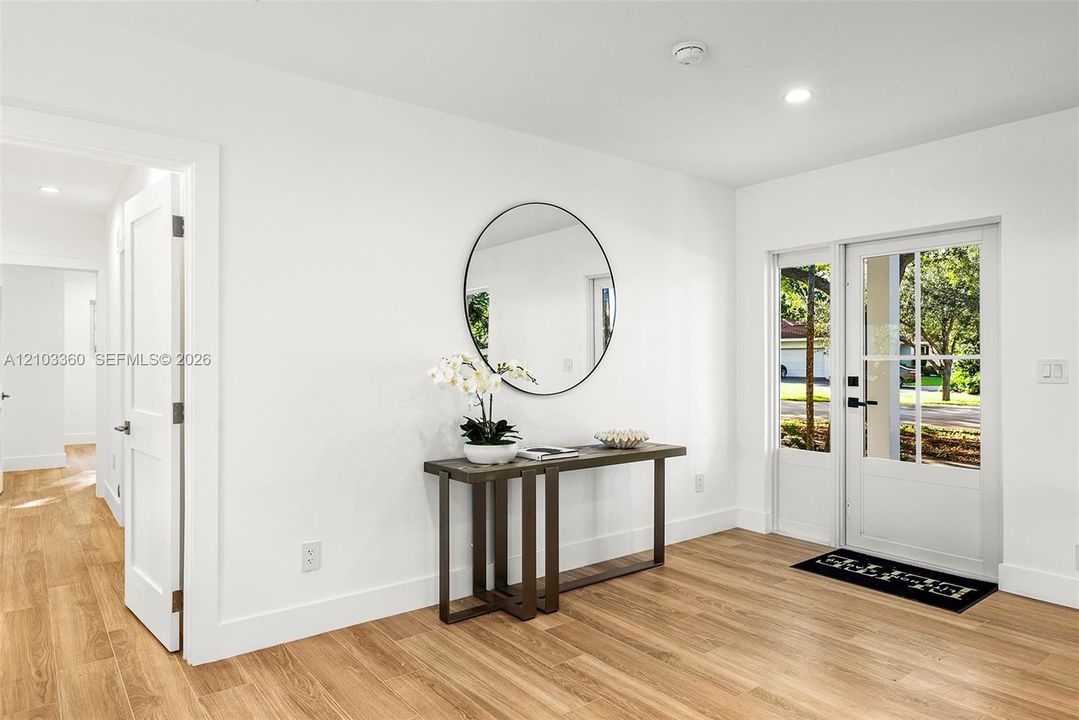 For Sale: $2,700,000 (5 beds, 4 baths, 2127 Square Feet)