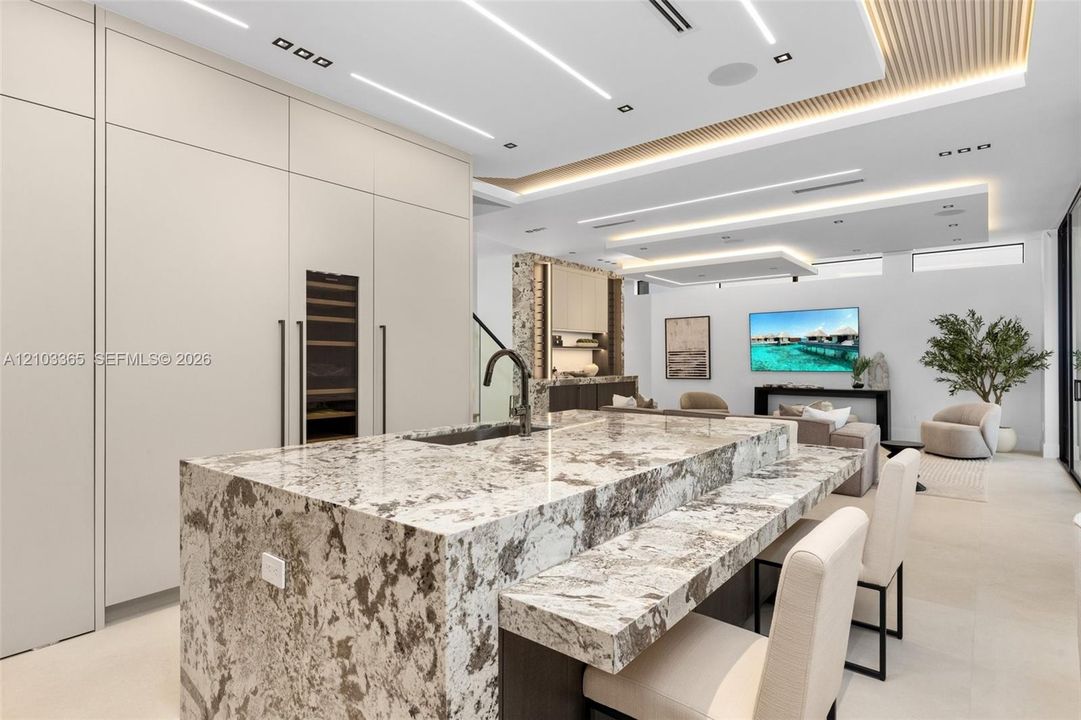 待售: $2,999,000 (4 贝兹, 4 浴室, 0 平方英尺)