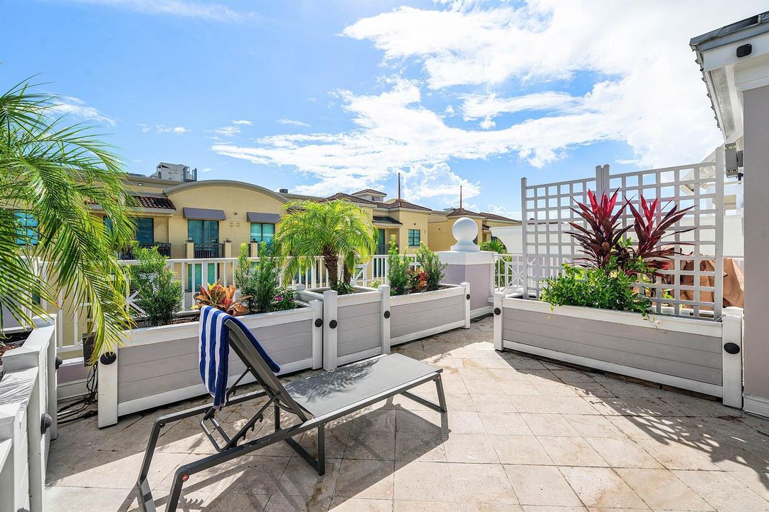 021-12Southeast1stStreet-301-DelrayBeach