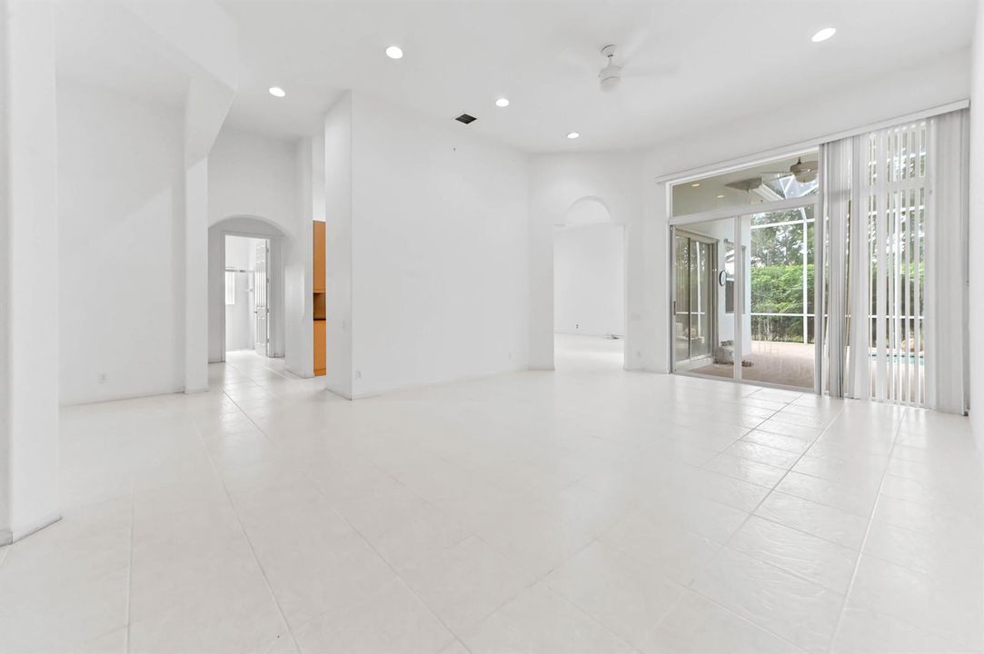 06 living room 02