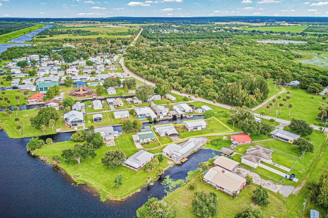 33-web-or-mls-1058-clark-ln