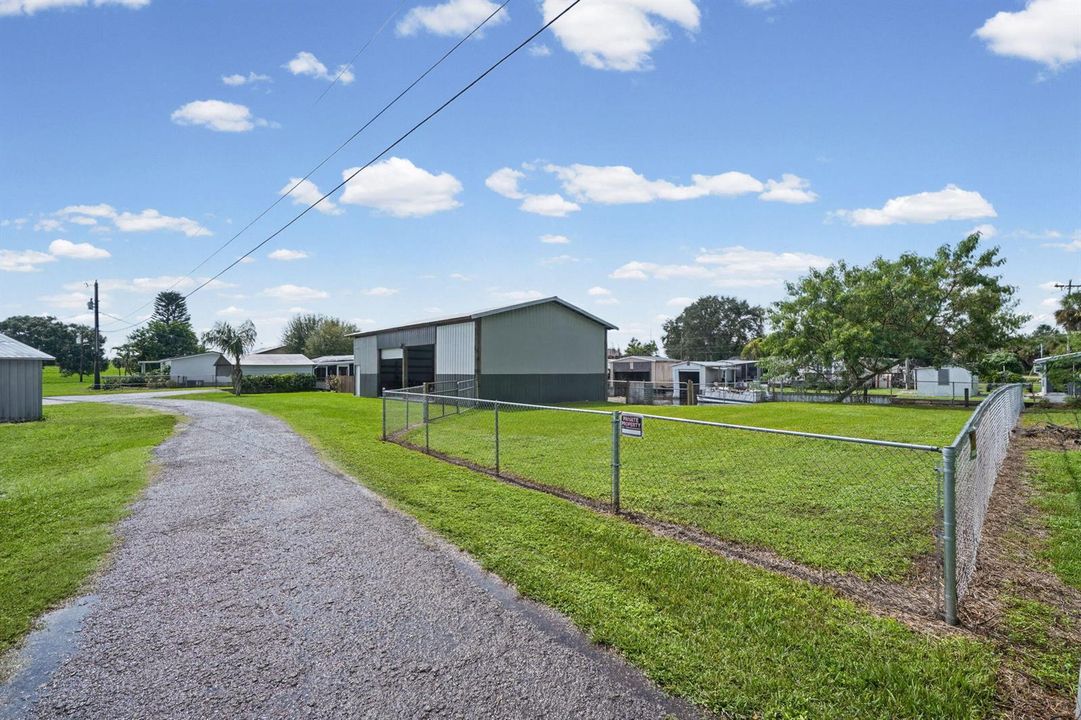 29-web-or-mls-1058-clark-ln