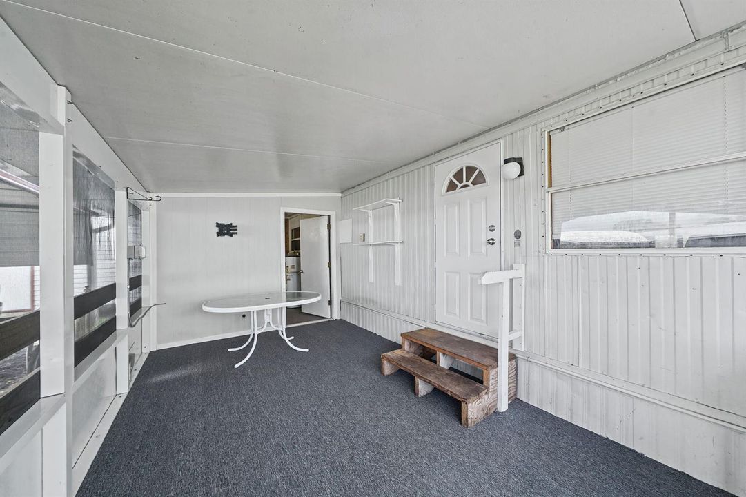 9-web-or-mls-1058-clark-ln