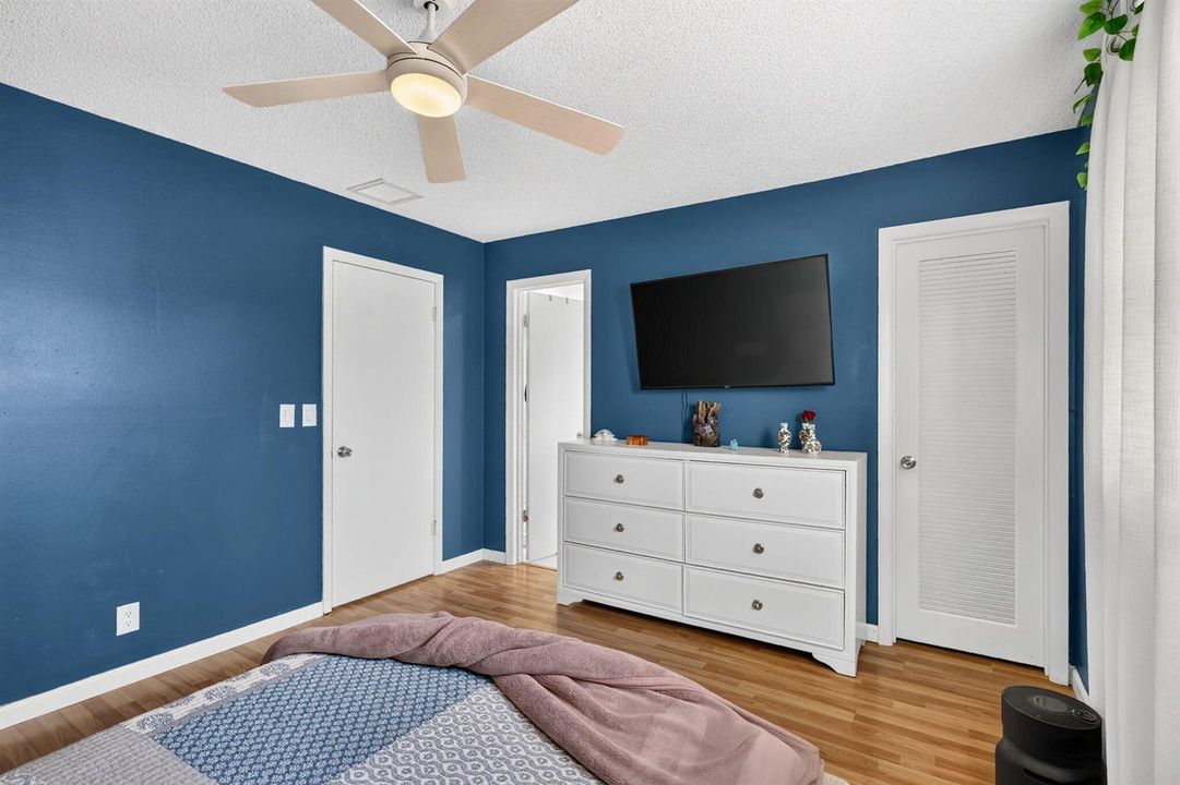 23-web-or-mls-5P1A5977