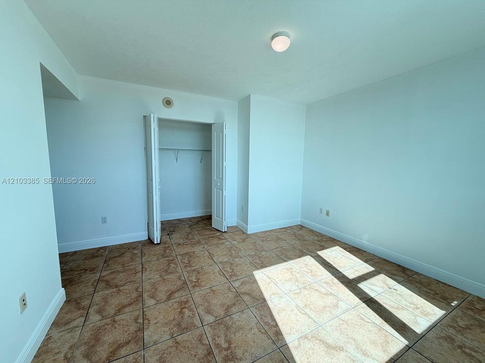 В аренду: $3,500 (3 спален, 3 ванн, 1546 Квадратных фут)