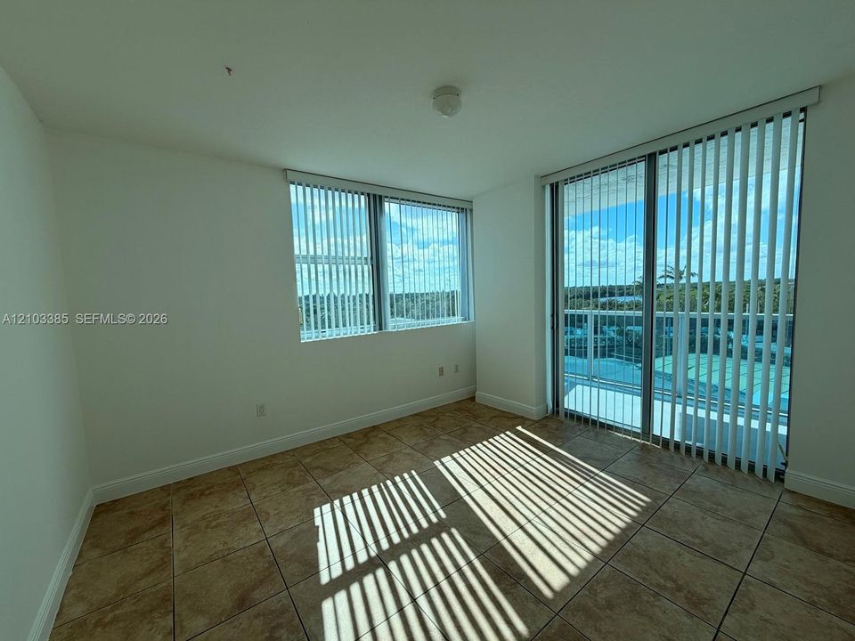 В аренду: $3,500 (3 спален, 3 ванн, 1546 Квадратных фут)