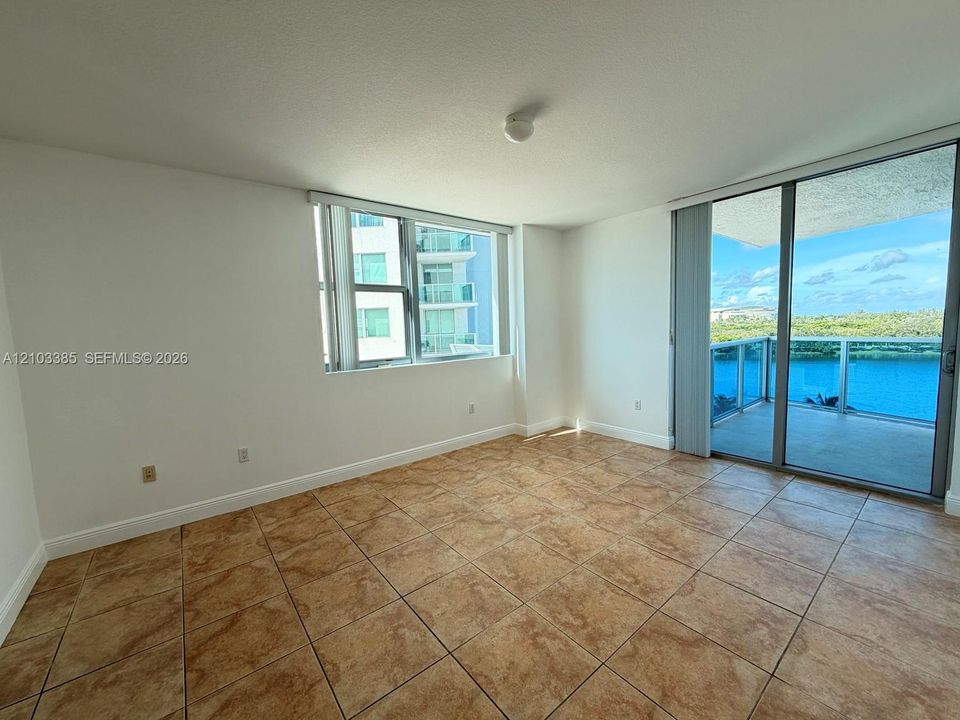 В аренду: $3,500 (3 спален, 3 ванн, 1546 Квадратных фут)