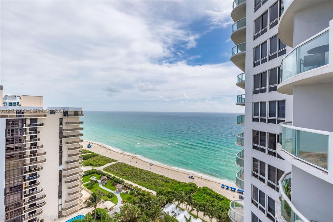 For Rent: $4,500 (1 beds, 1 baths, 808 Square Feet)