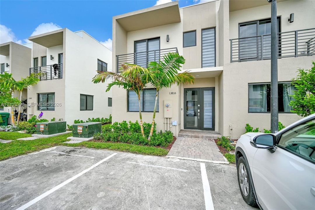 В аренду: $2,950 (4 спален, 4 ванн, 0 Квадратных фут)