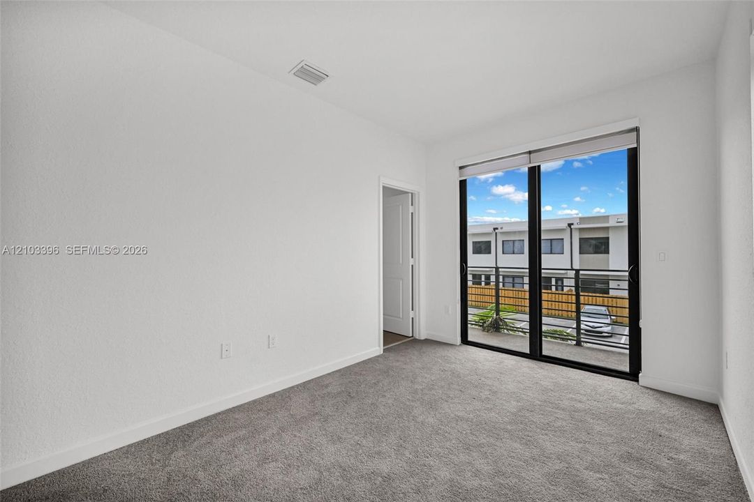 В аренду: $2,950 (4 спален, 4 ванн, 0 Квадратных фут)